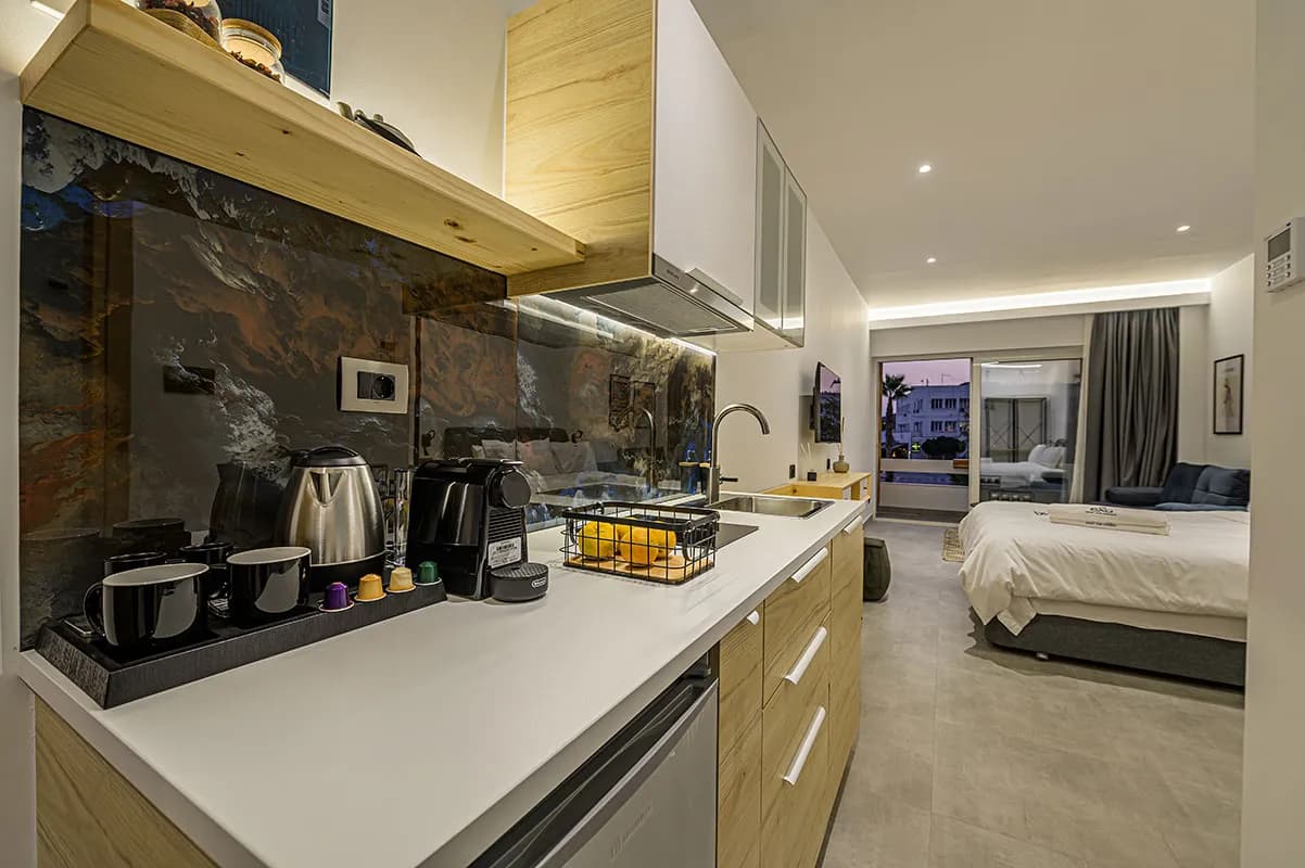 ELA 3 Apartment 4
