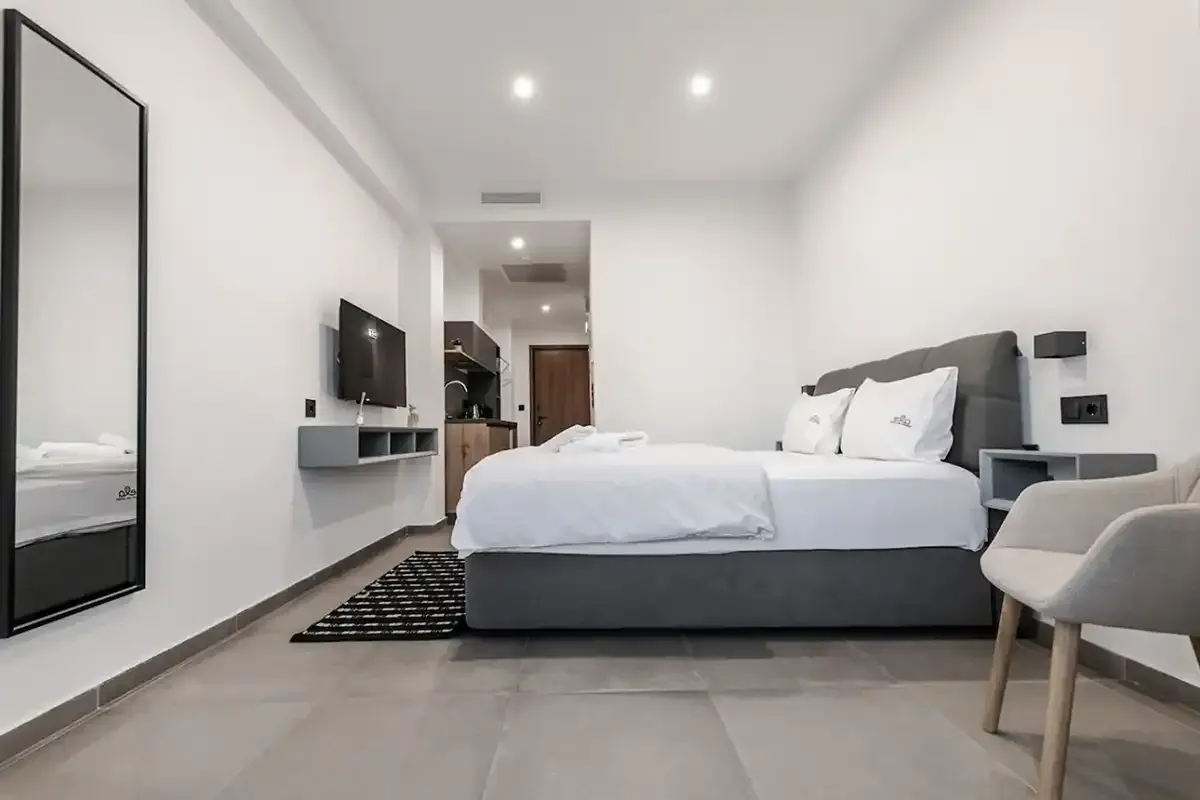 ELA 5 Apartment 5