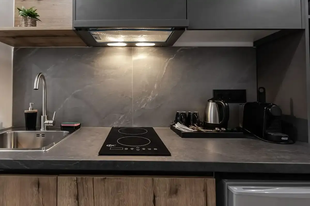 ELA 5 Apartment 8