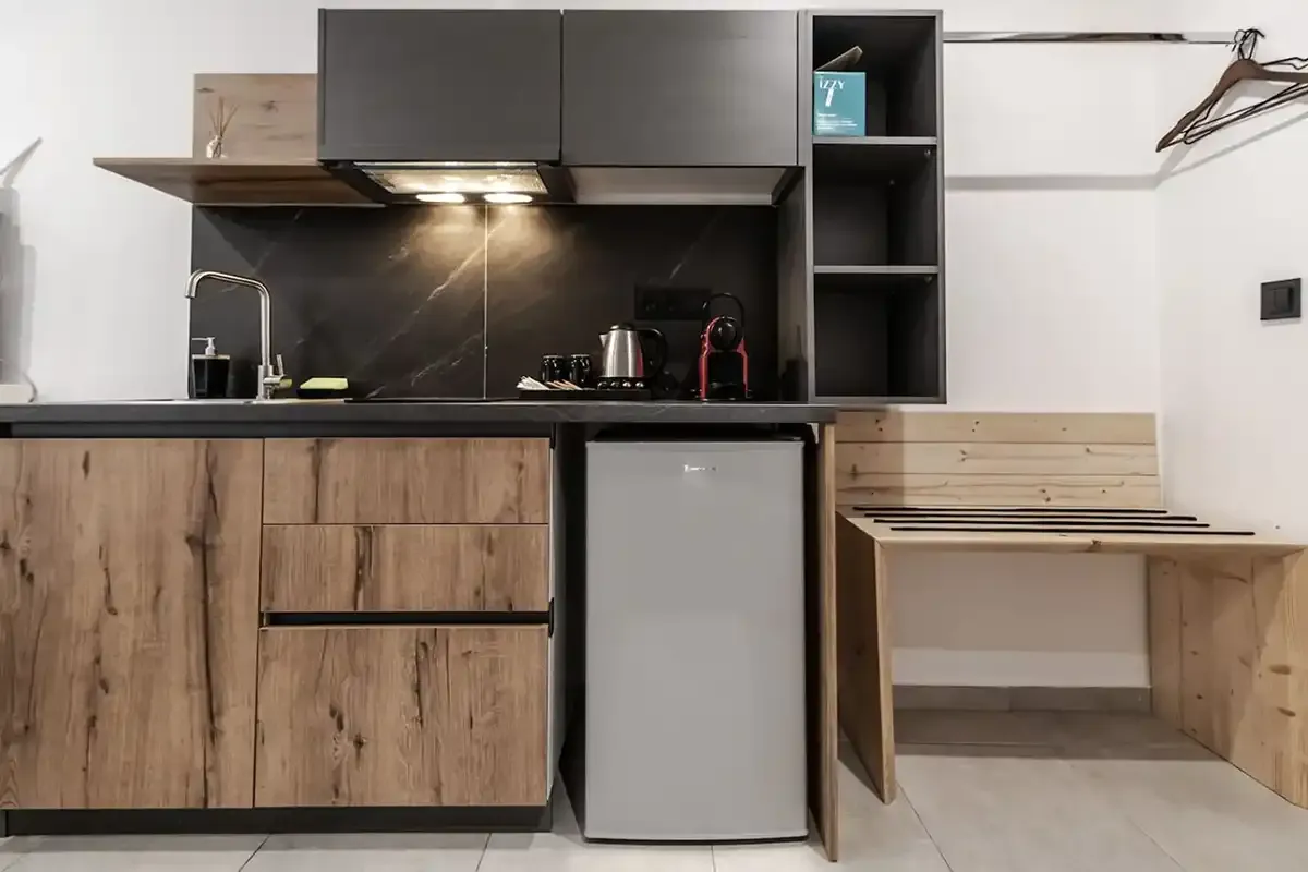 ELA 5 Apartment 9