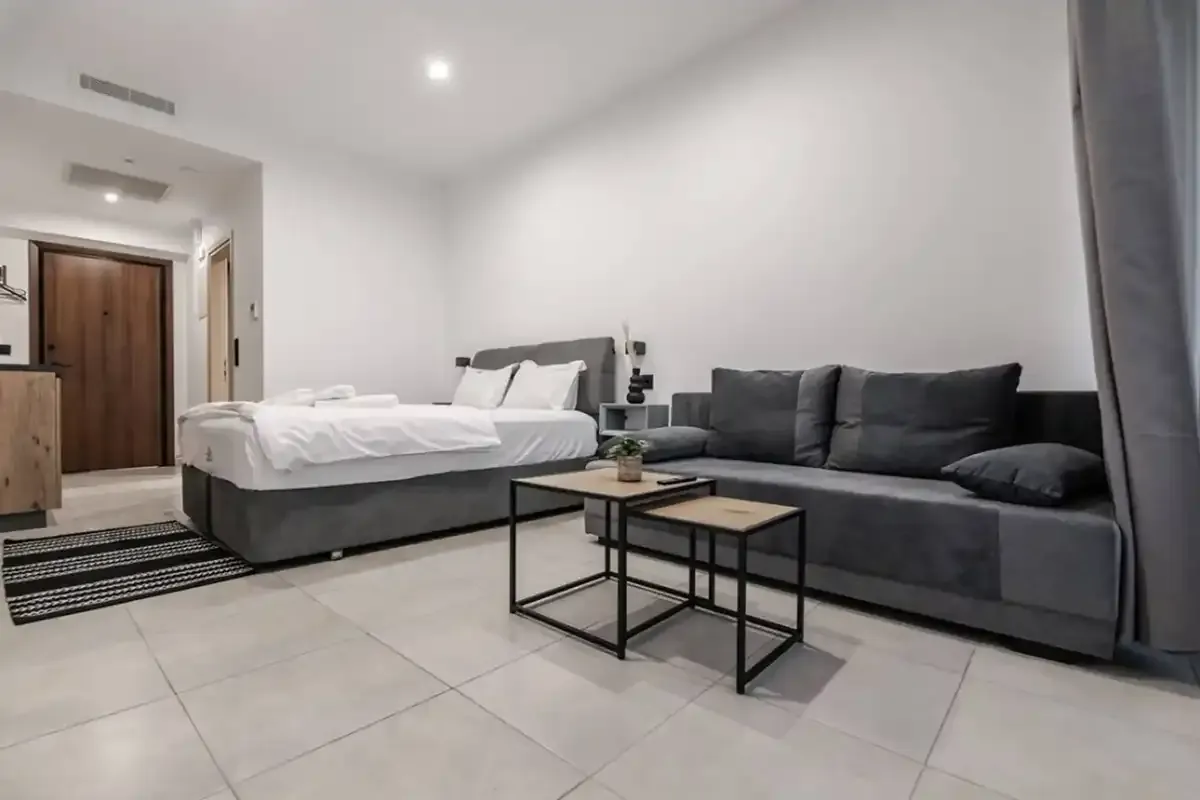ELA 6 Apartment 15