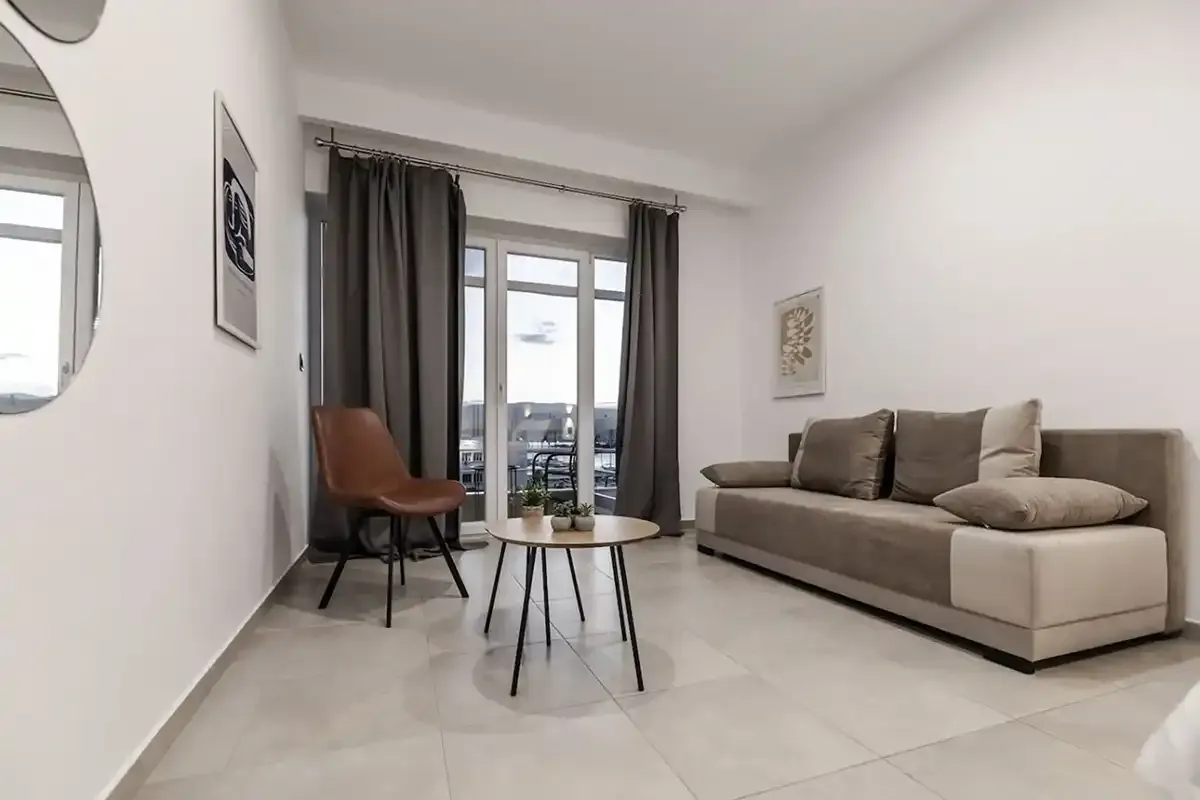 ELA 7 Apartment 11