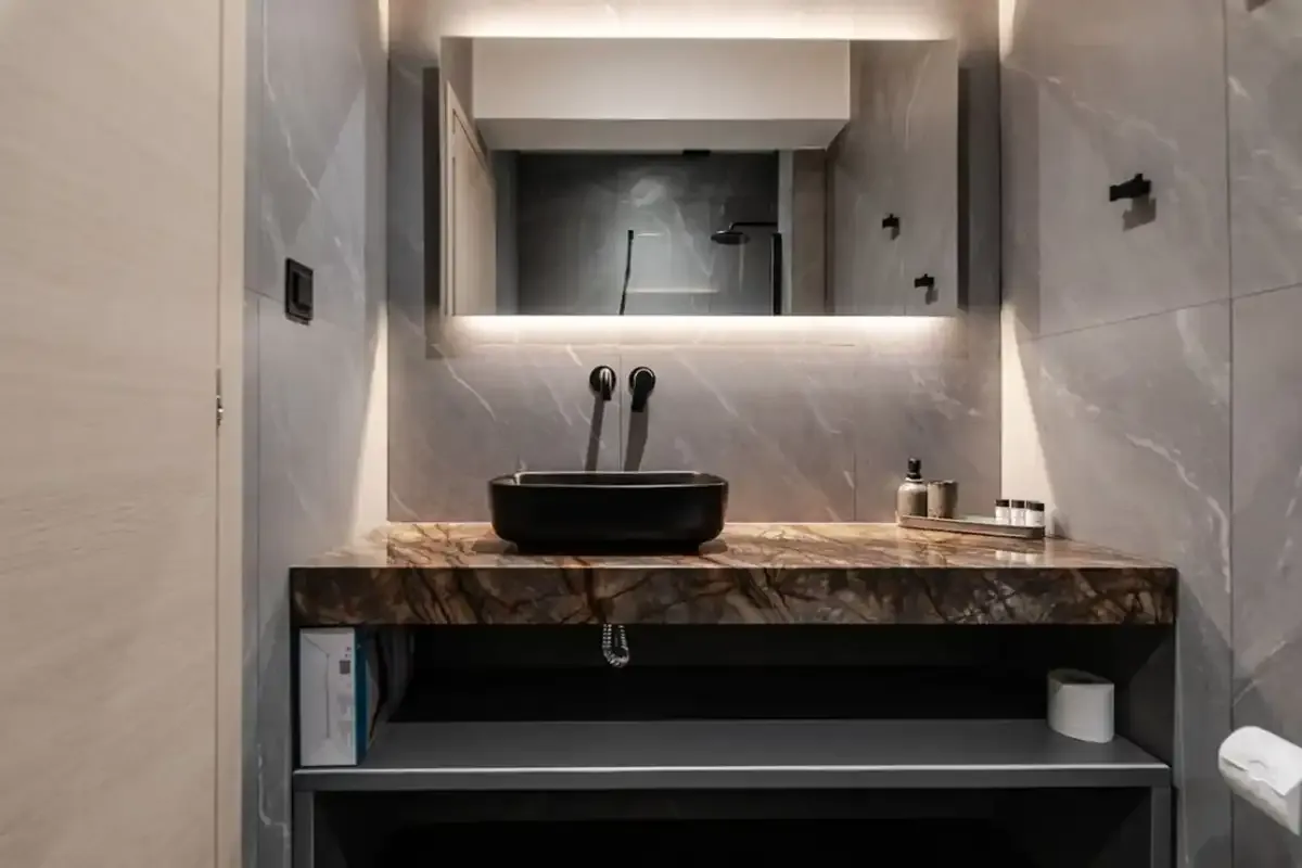 ELA 7 Apartment 23